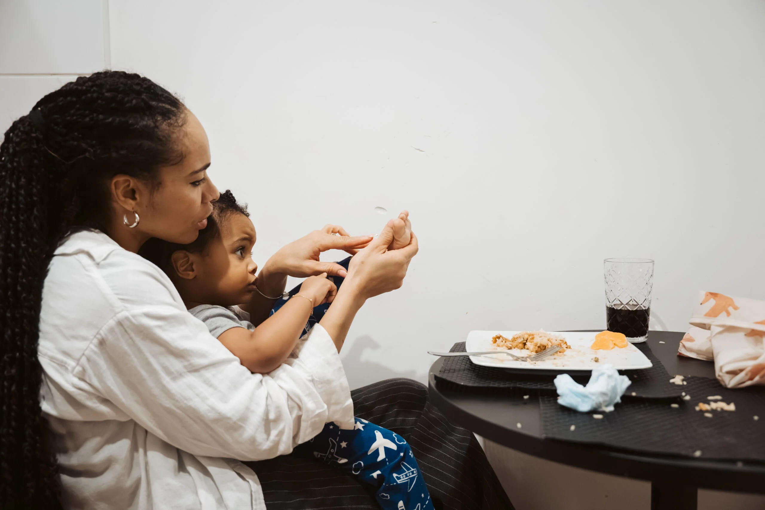 Ivana Alves with her son in Rotterdam.